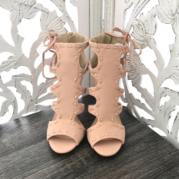 Blush Pink Side Cutout Heels - Picture 3 of 7